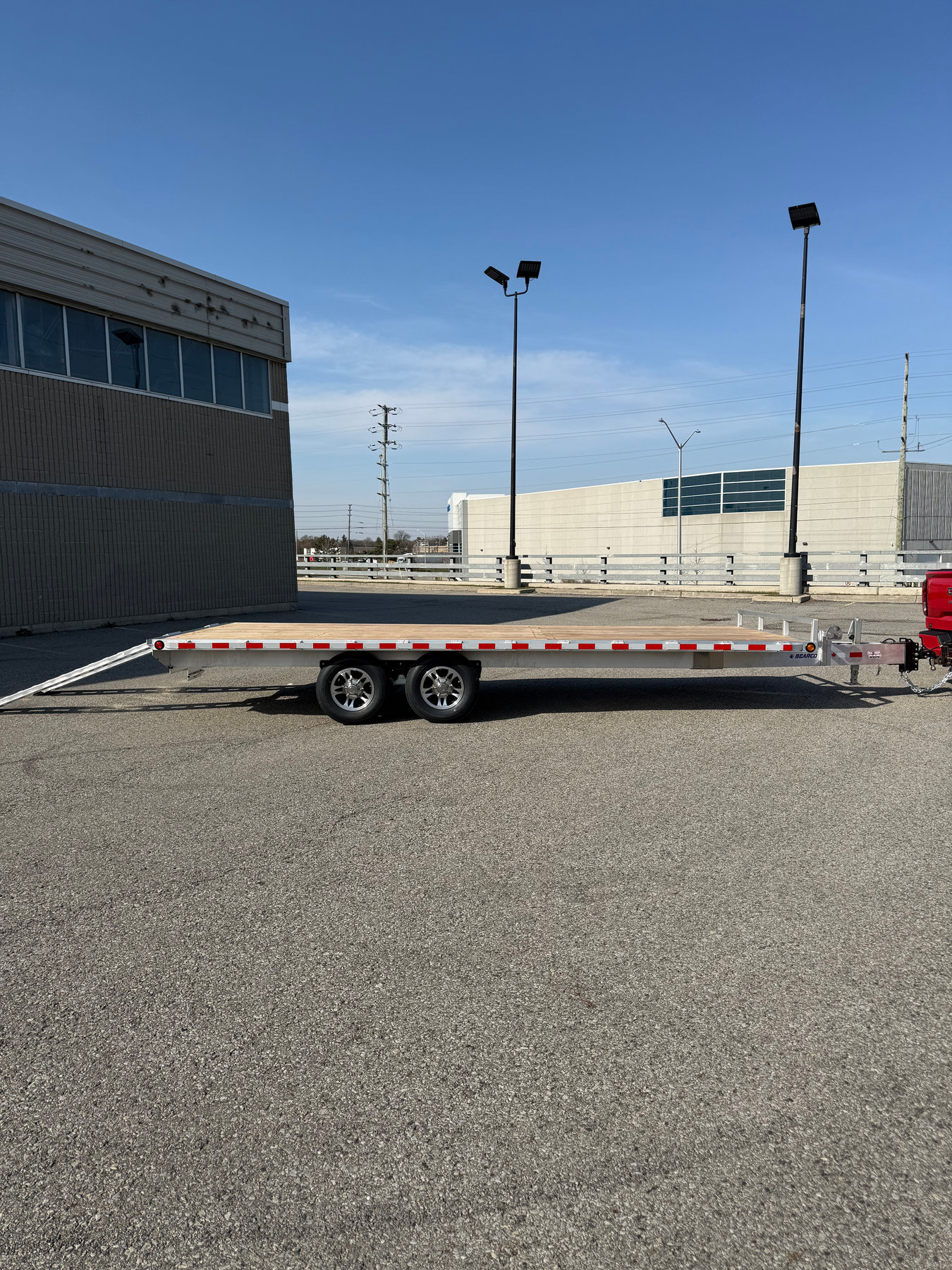 102” x 20’ Alumimum 5 ton Deck Over w/ramps photo 4