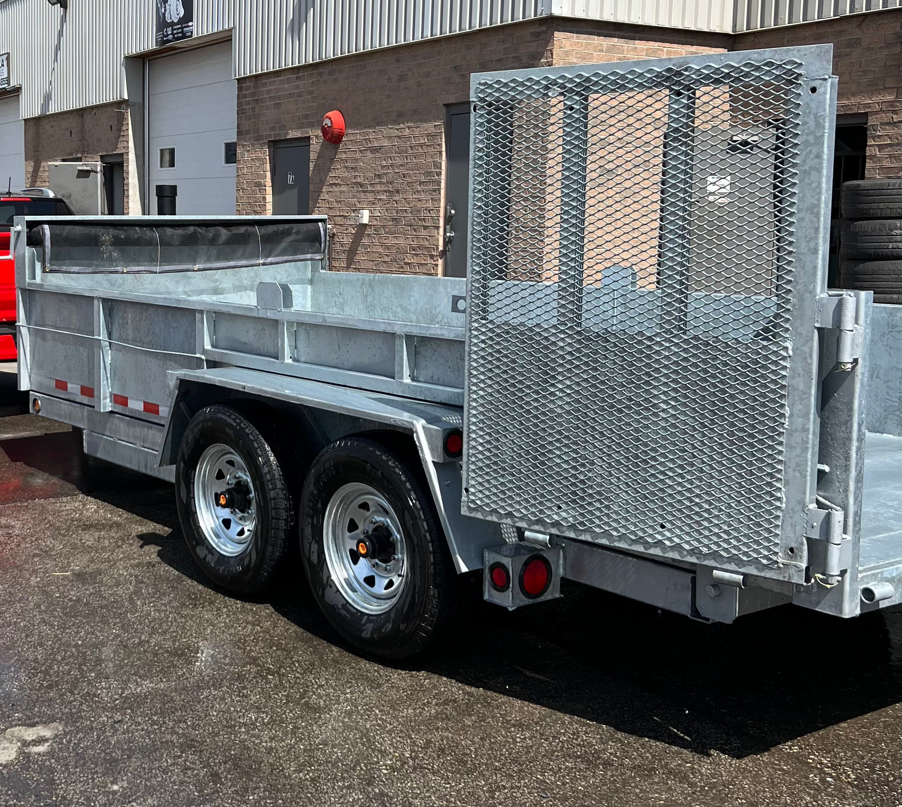 6.5 x 16 7 TON COMBO DUMP TRAILER TELESCOPIC LIFT photo 3