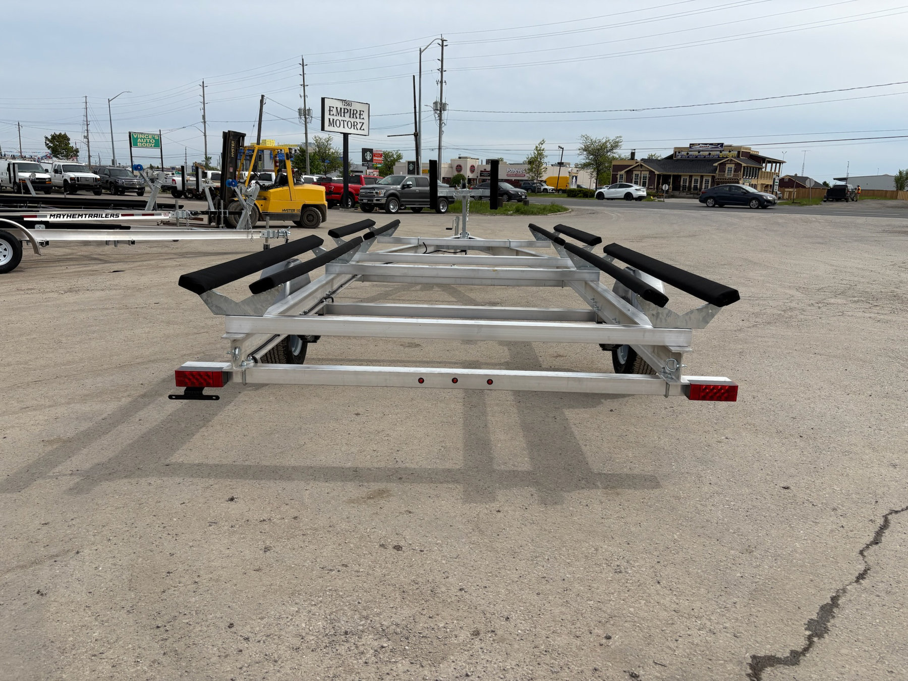 Aluminum Single Axle Pontoon Boat Trailer photo 3