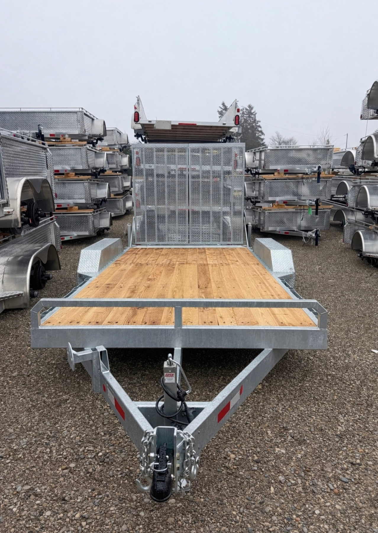 82 x 16 Auminun 5 ton low bed / Equipment trailer bi fold gate photo 2