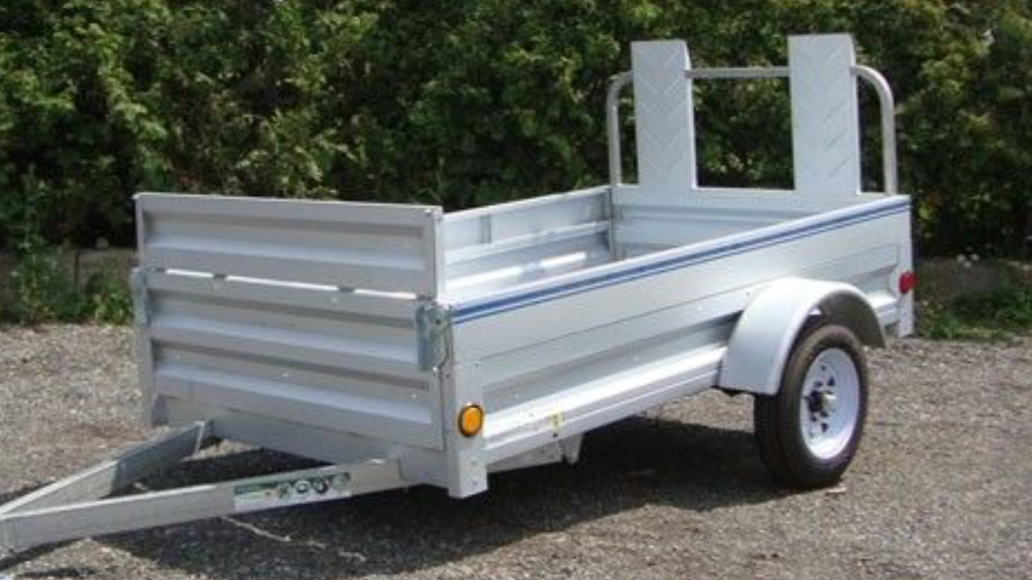 5x10 Cargo utility trailer photo 2