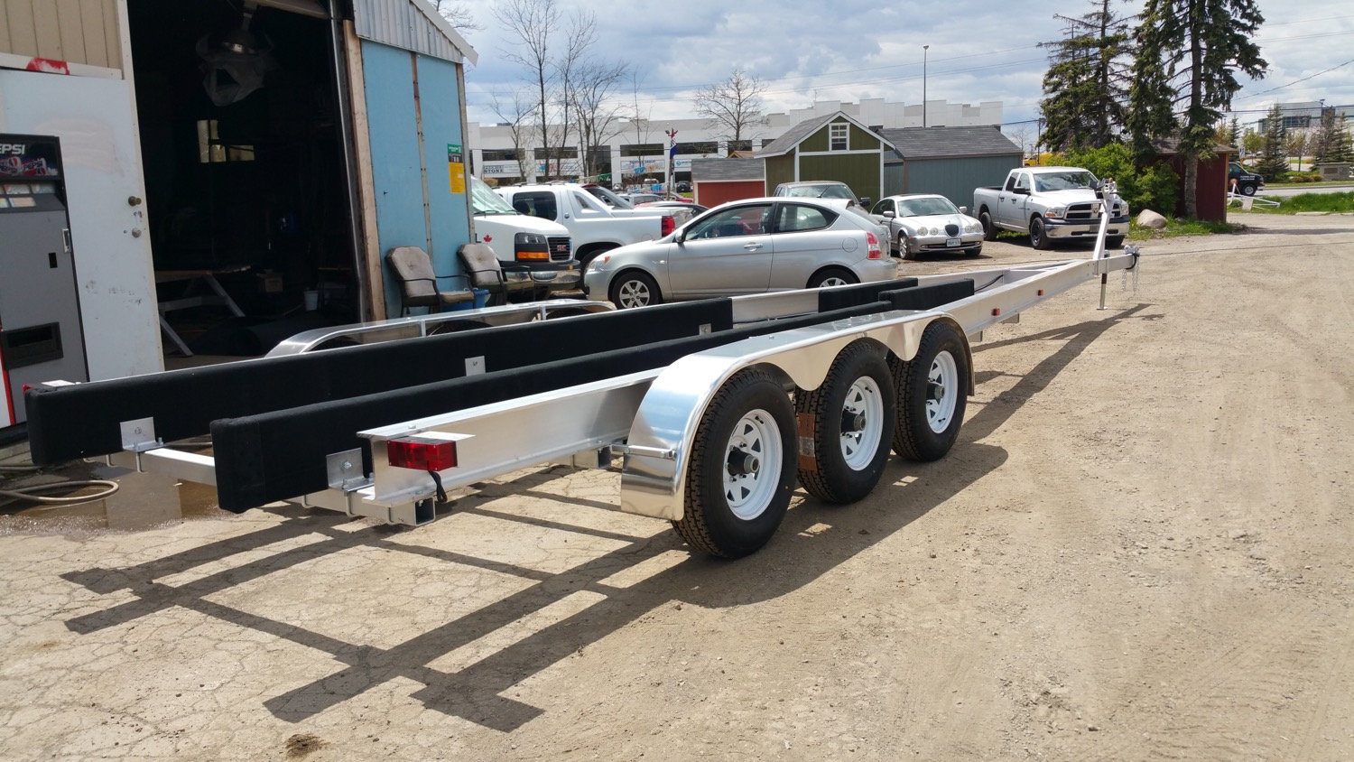 Mayhem boat trailers aluminum 15k tri axle photo 2