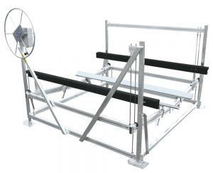 MULTI-MASTER M-4500 LB MANUAL BOAT LIFT photo 1