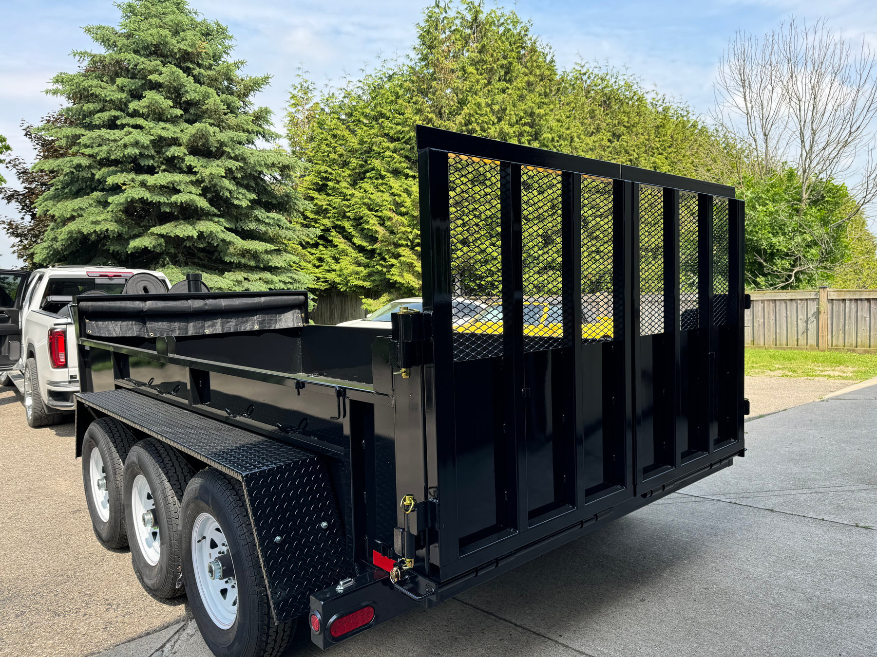 6.5 x 14 10ton combo dump trailer Black photo 5
