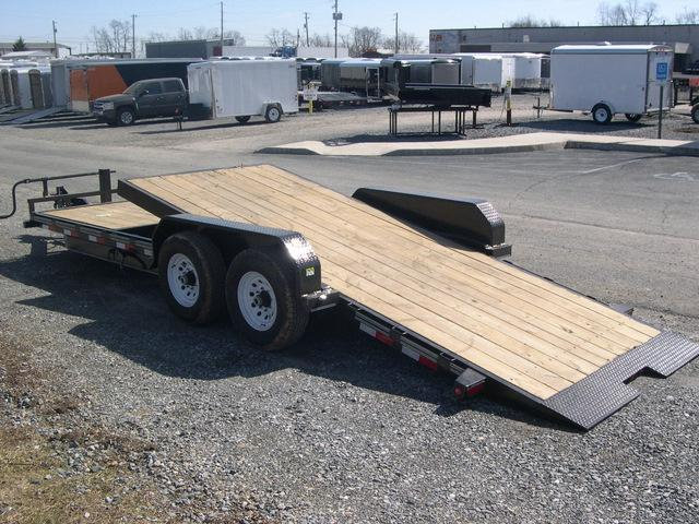 Tilt and load equipment hauler photo 1