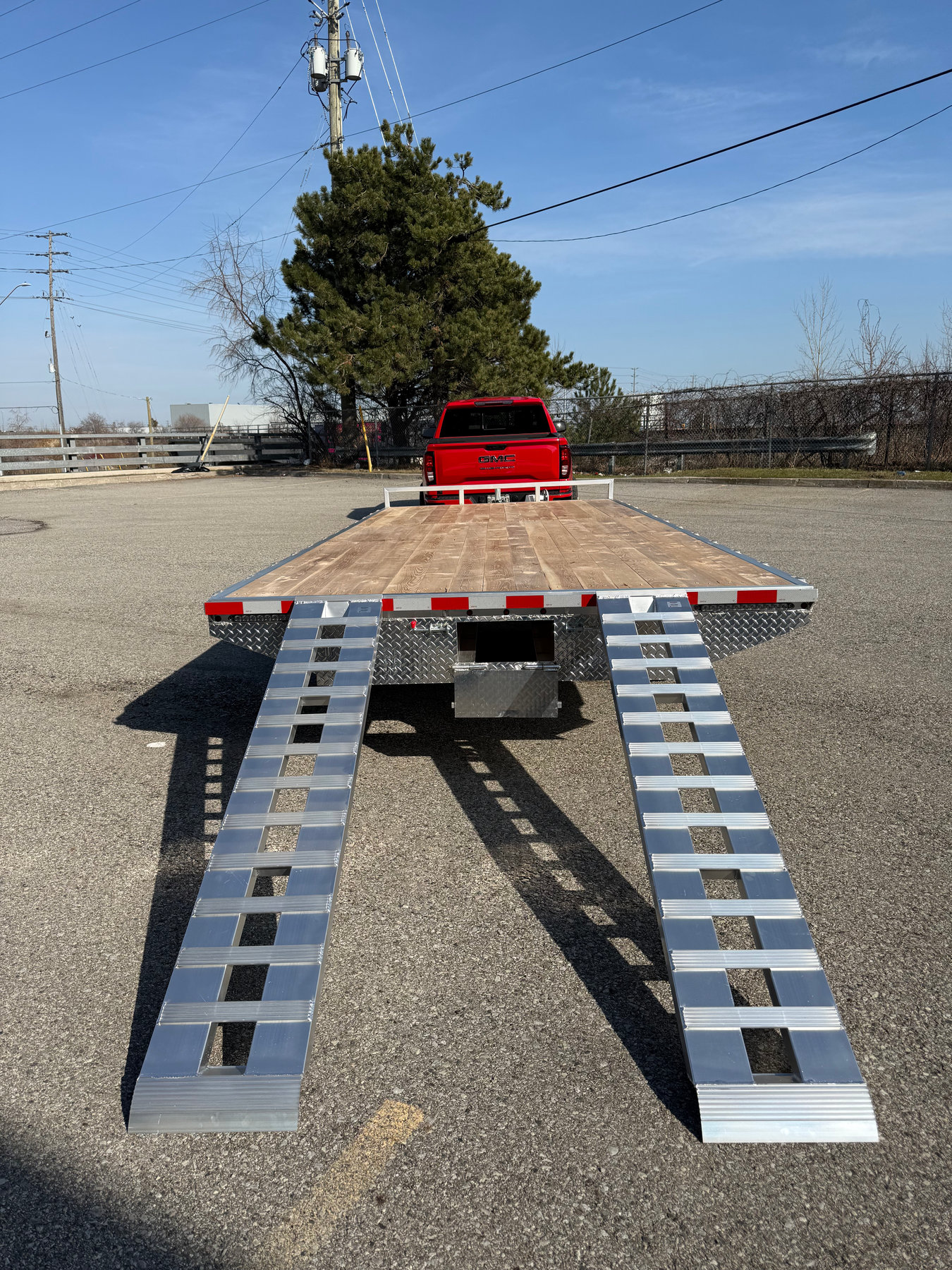 102” x 20’ Alumimum 5 ton Deck Over w/ramps photo 3